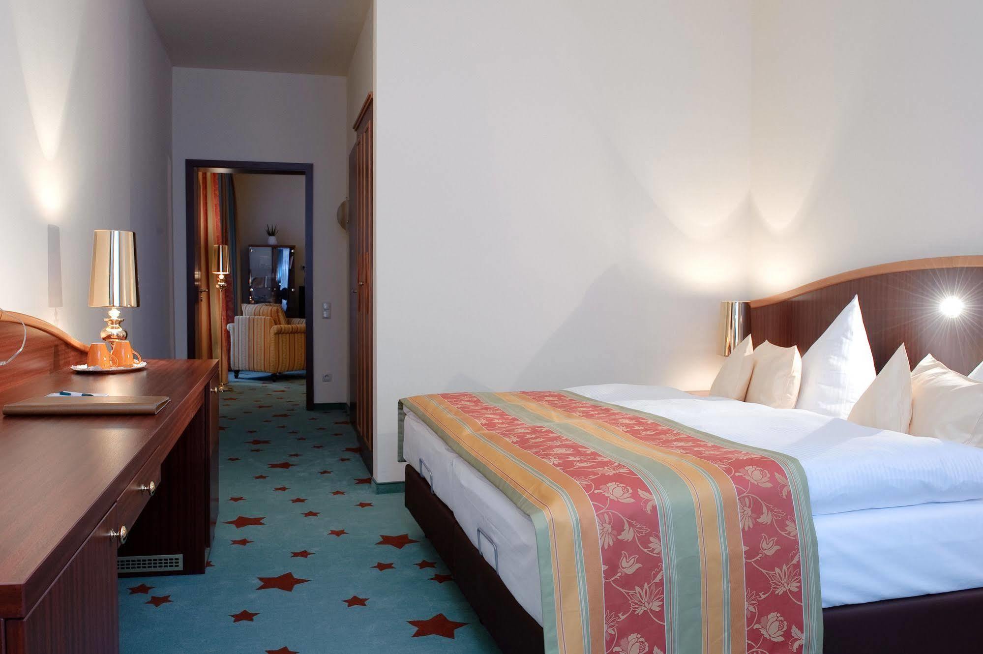 Stadthotel Stern Wißmar Eksteriør billede